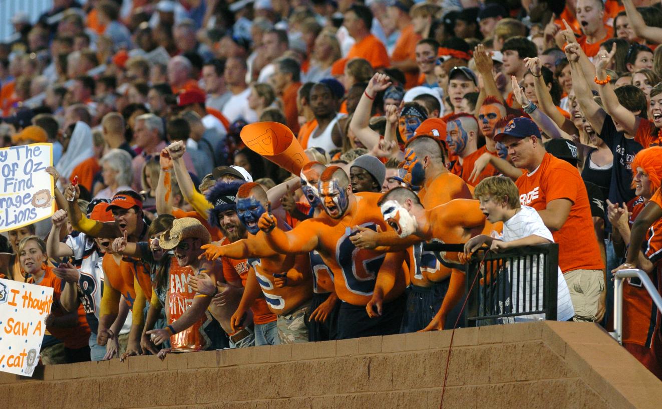 Tickets available for Carson-Newman &ndash; Lenoir-Rhyne playoff game