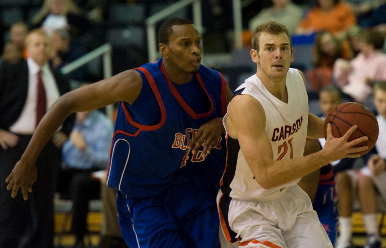 Last-second basket lifts Bluefield College past Eagles, 80-78