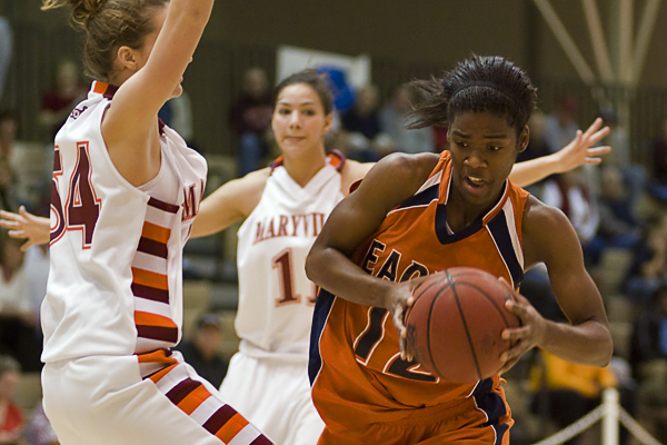 No. 8 Lady Eagles Cruise Past Brevard, 114-64, to Remain Unbeaten; Walsh Gets Win No. 150 at C-N