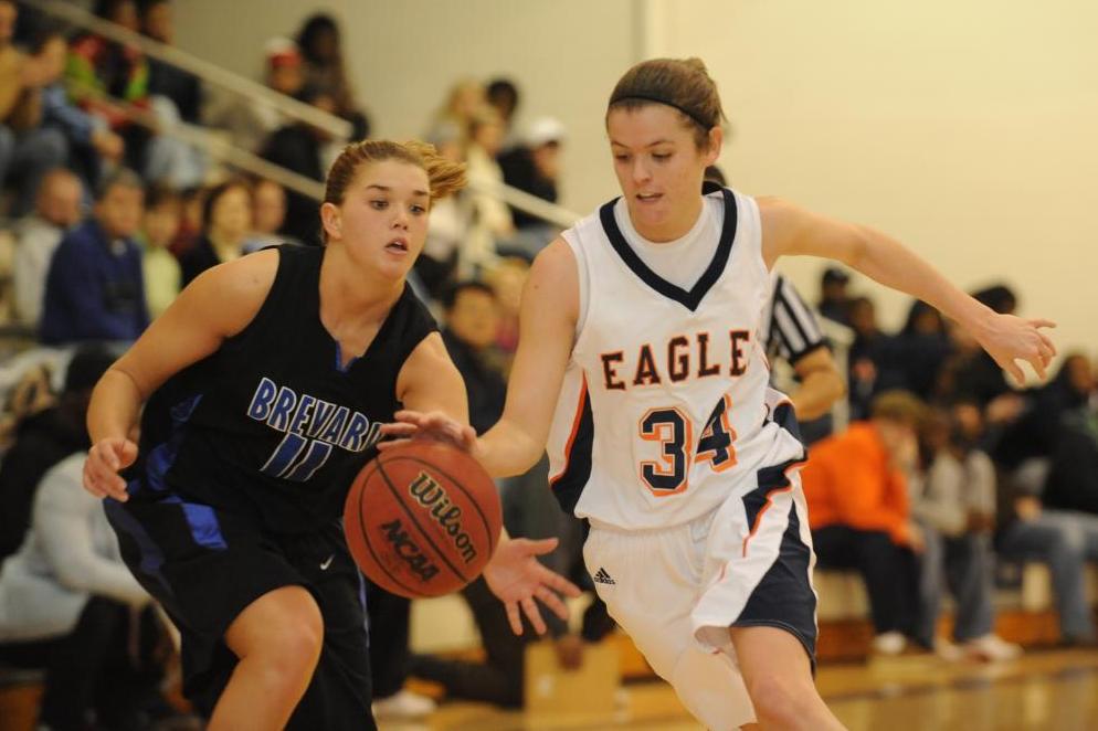 Carson-Newman Defeats Georgia College, 71-60, Friday Evening