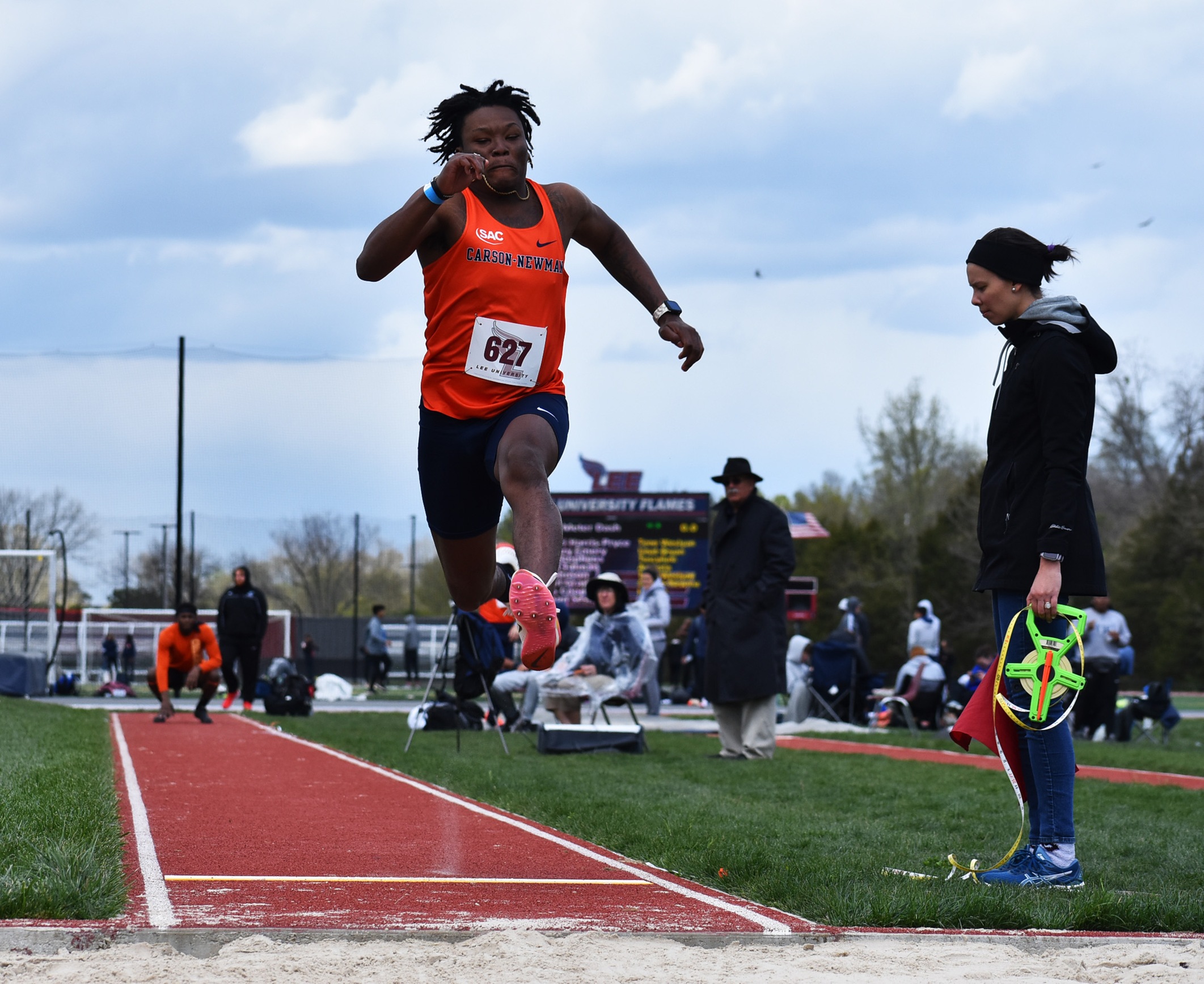 Eagles bring the thunder to the Electric City Invitational
