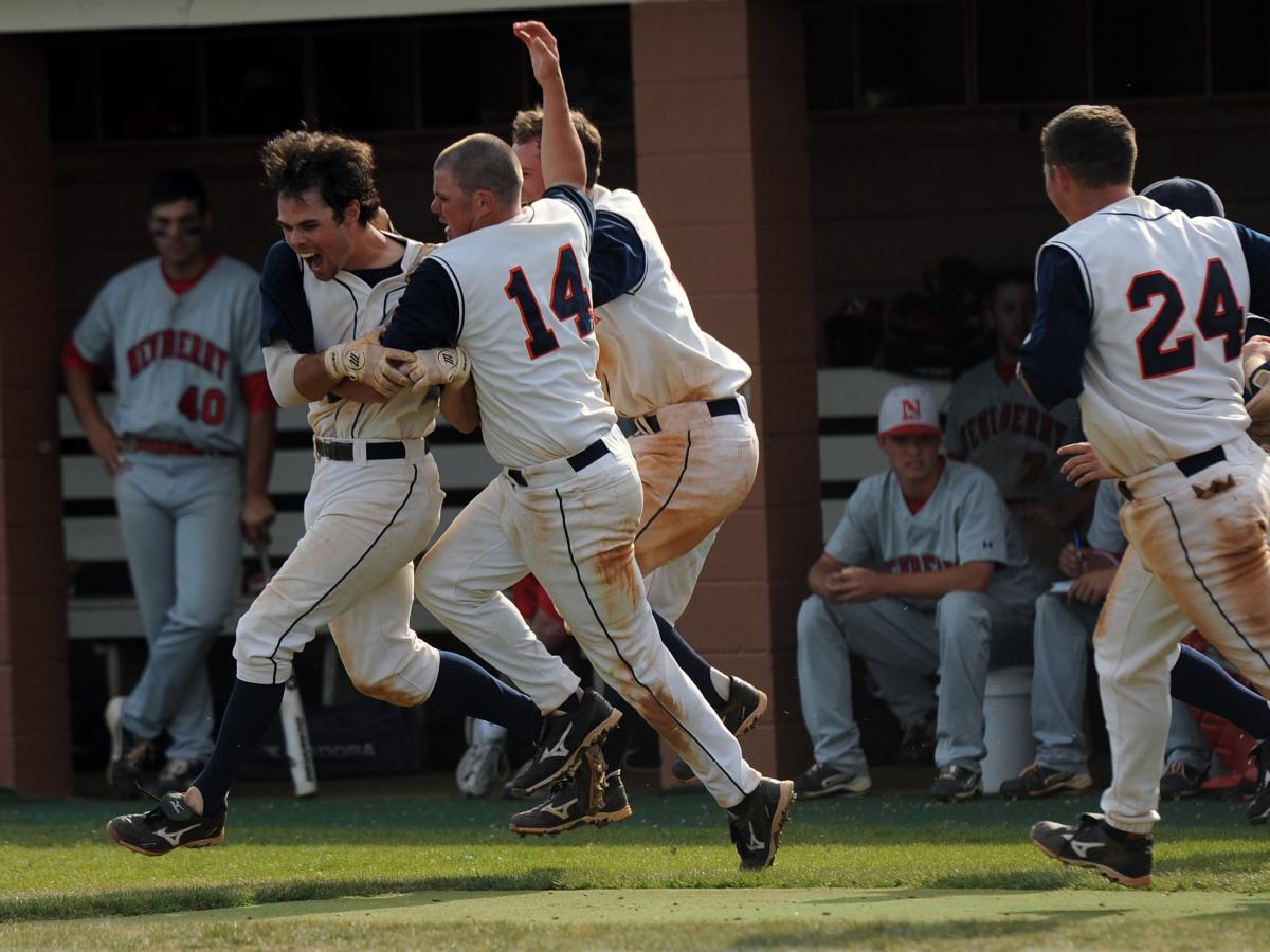Rorex's walk-off caps sweep of Newberry in home finale