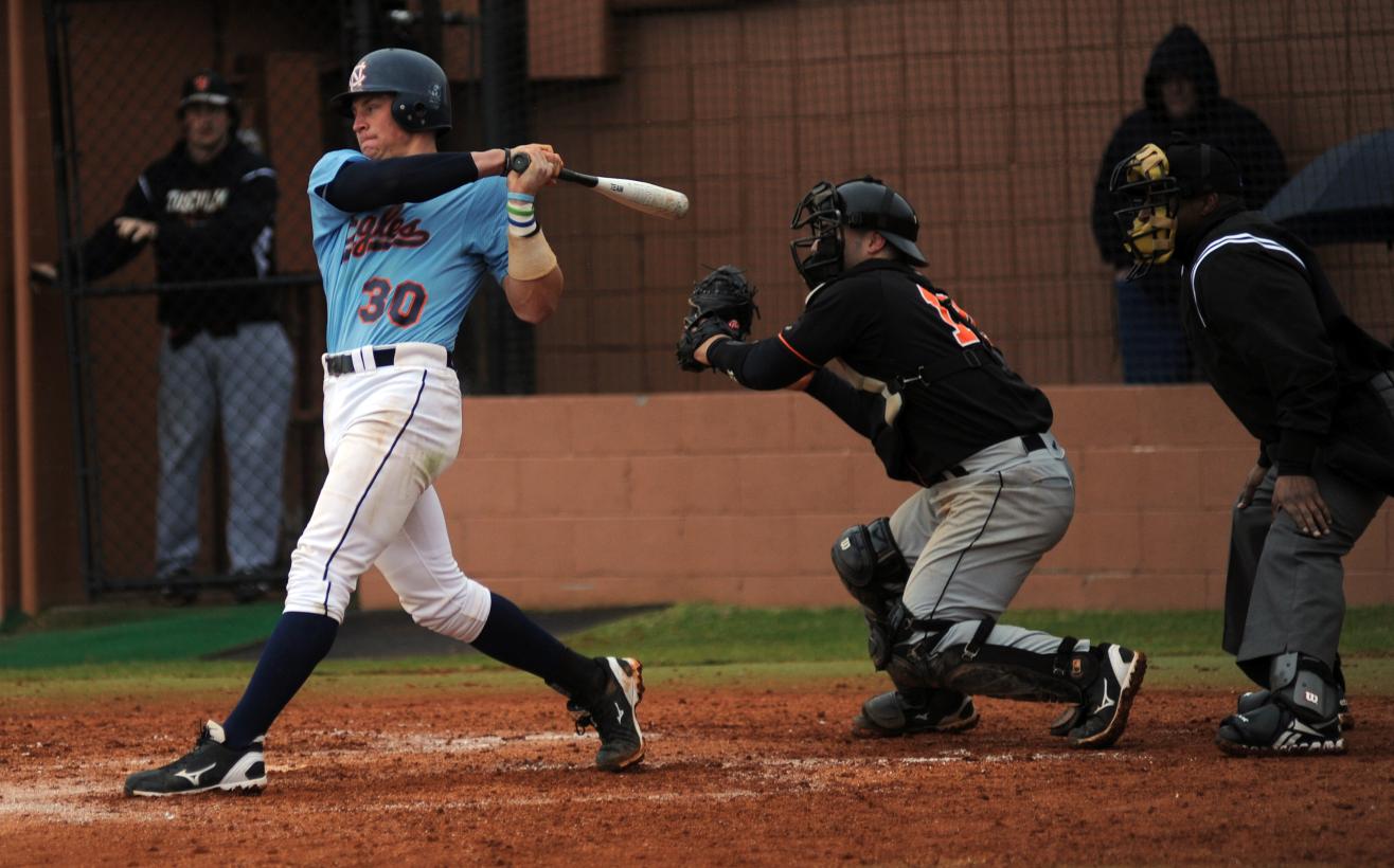 Franchetti Keys C-N to Doubleheader Sweep of Bears