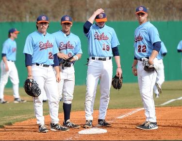 Eagles fall 10-2 versus Lincoln Memorial