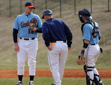 Eagles fall below .500 for first time in 9-3 loss at Coker