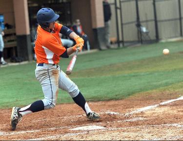 Bulldogs eliminate Eagles with 17-9 win in SAC Championships