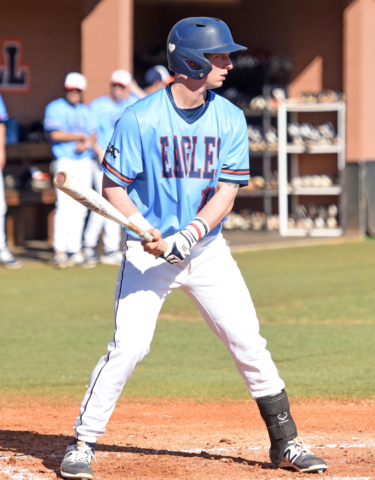 Tornado topple Eagles behind big bats