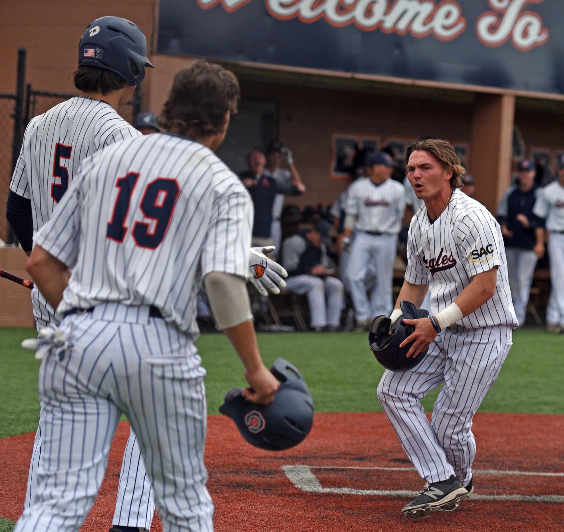 Hawks flock to Mossy Creek for midweek contest