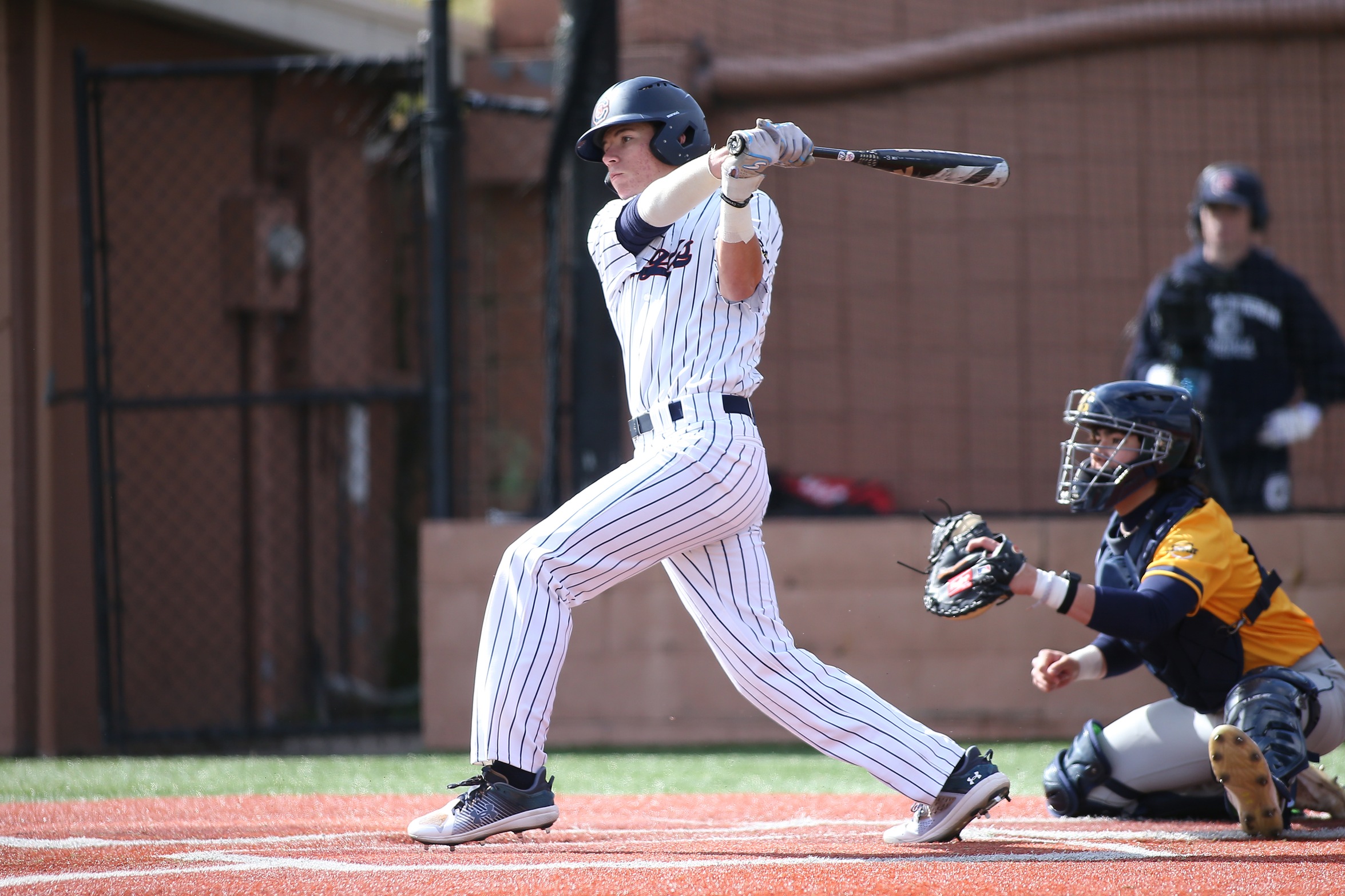 Lee&rsquo;s mid-inning outburst sinks C-N