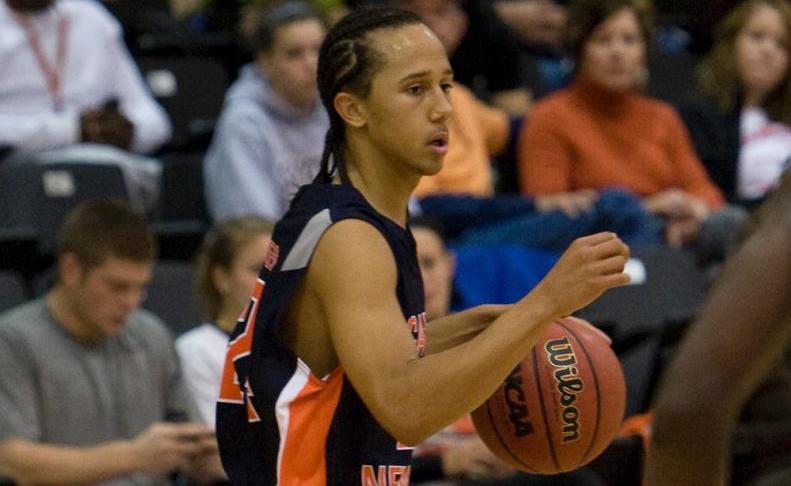 Eagles fall to Hillsdale, 71-66, in Pioneer Classic