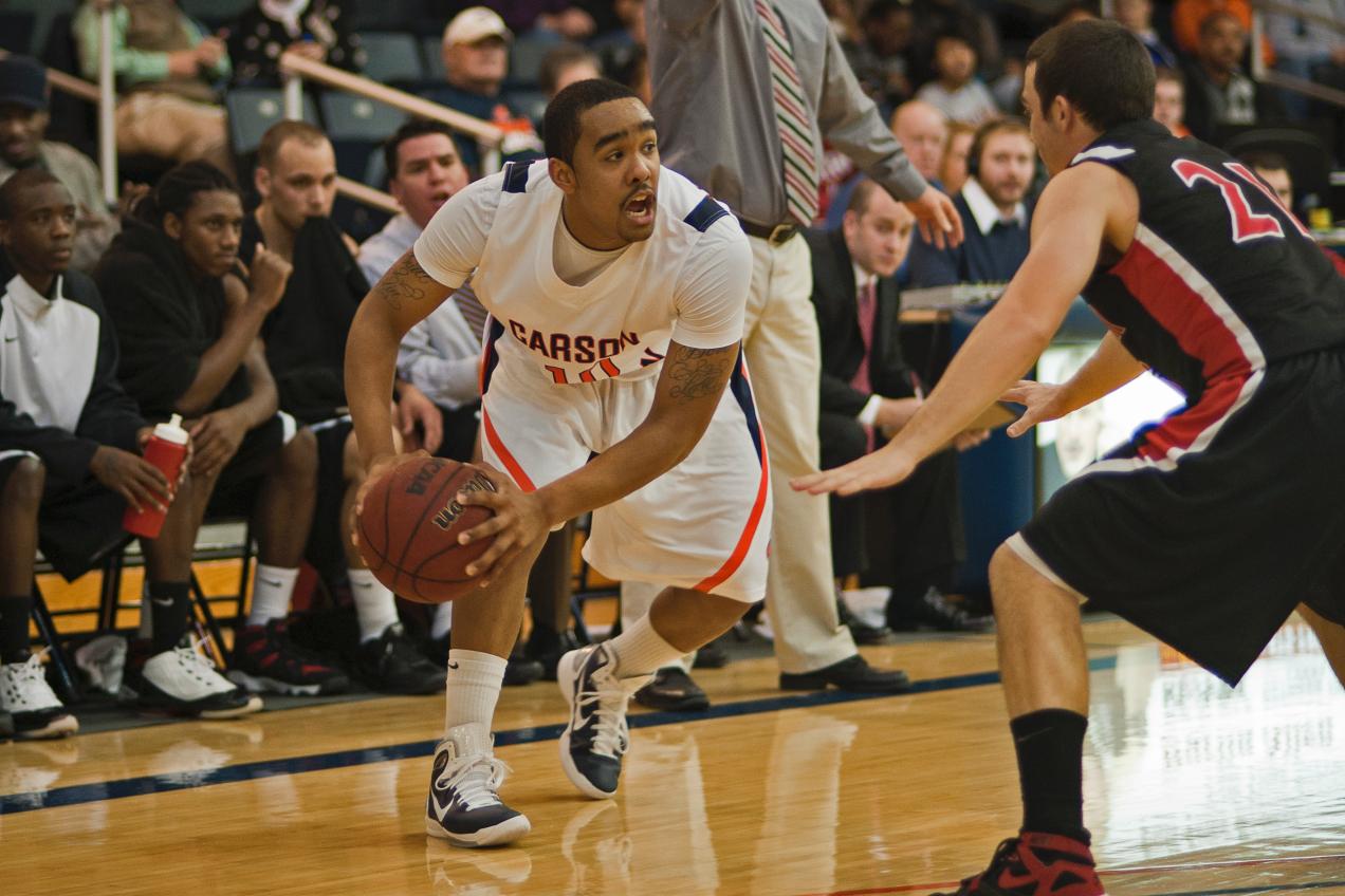 Eagles outlast Newberry, 99-89