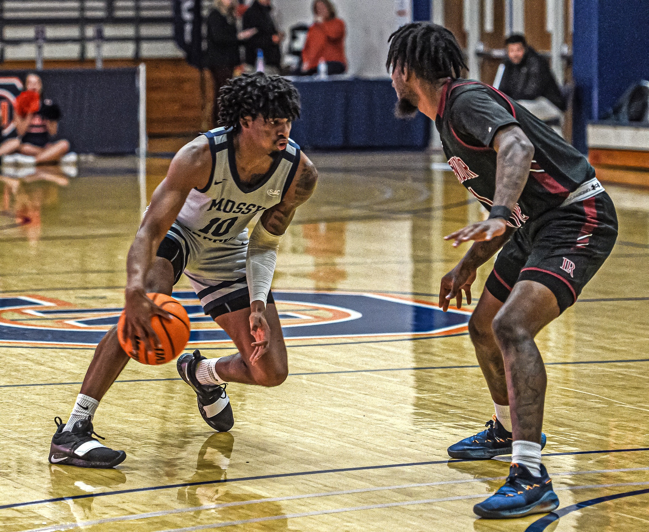 C-N continues Tar Heel state road swing at Lenoir-Rhyne