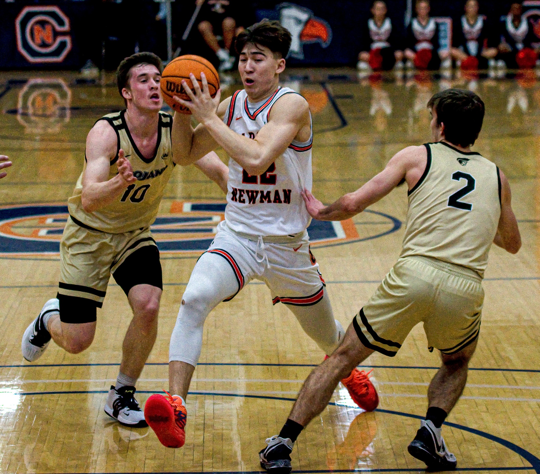 Zhao goes ballistic, Eagles bash Bobcats on opening night