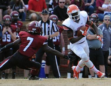 Eagles, Bears battle for SAC supremacy