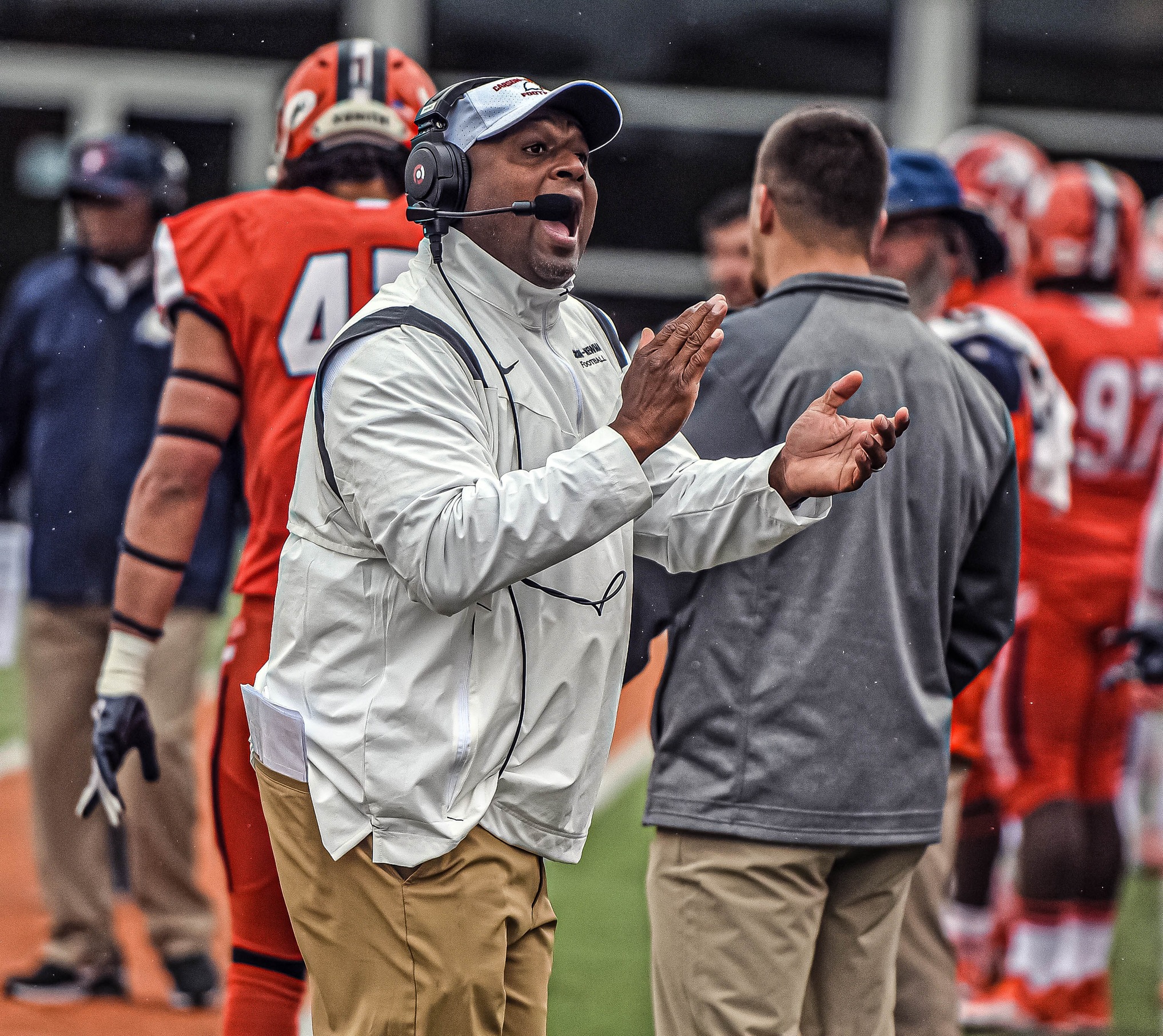 Week eight of The Mike Clowney Show available online