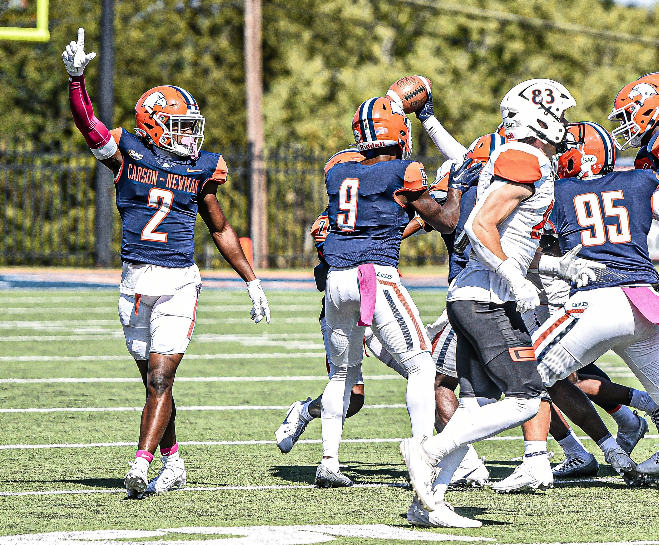 C-N pays visit to Clowney country, Erskine
