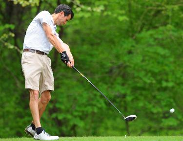 Hall tied for seventh after first round of SAC Championships