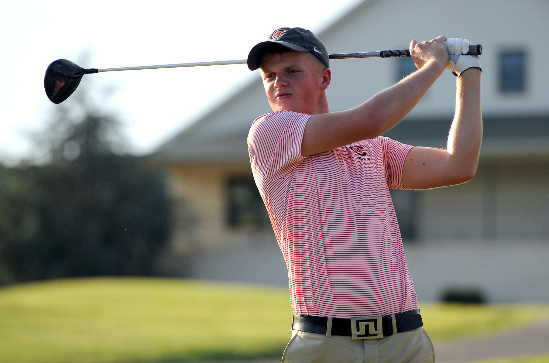 Eagles close out fall with 10th place finish in Orlando