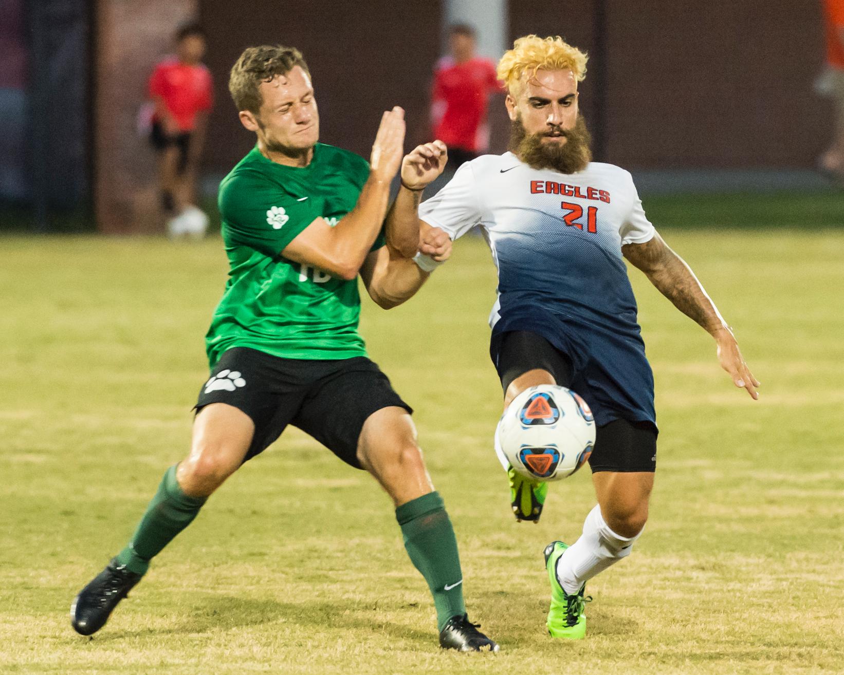 Late Mars Hill Score is the Difference in Heartbreaker for Eagles