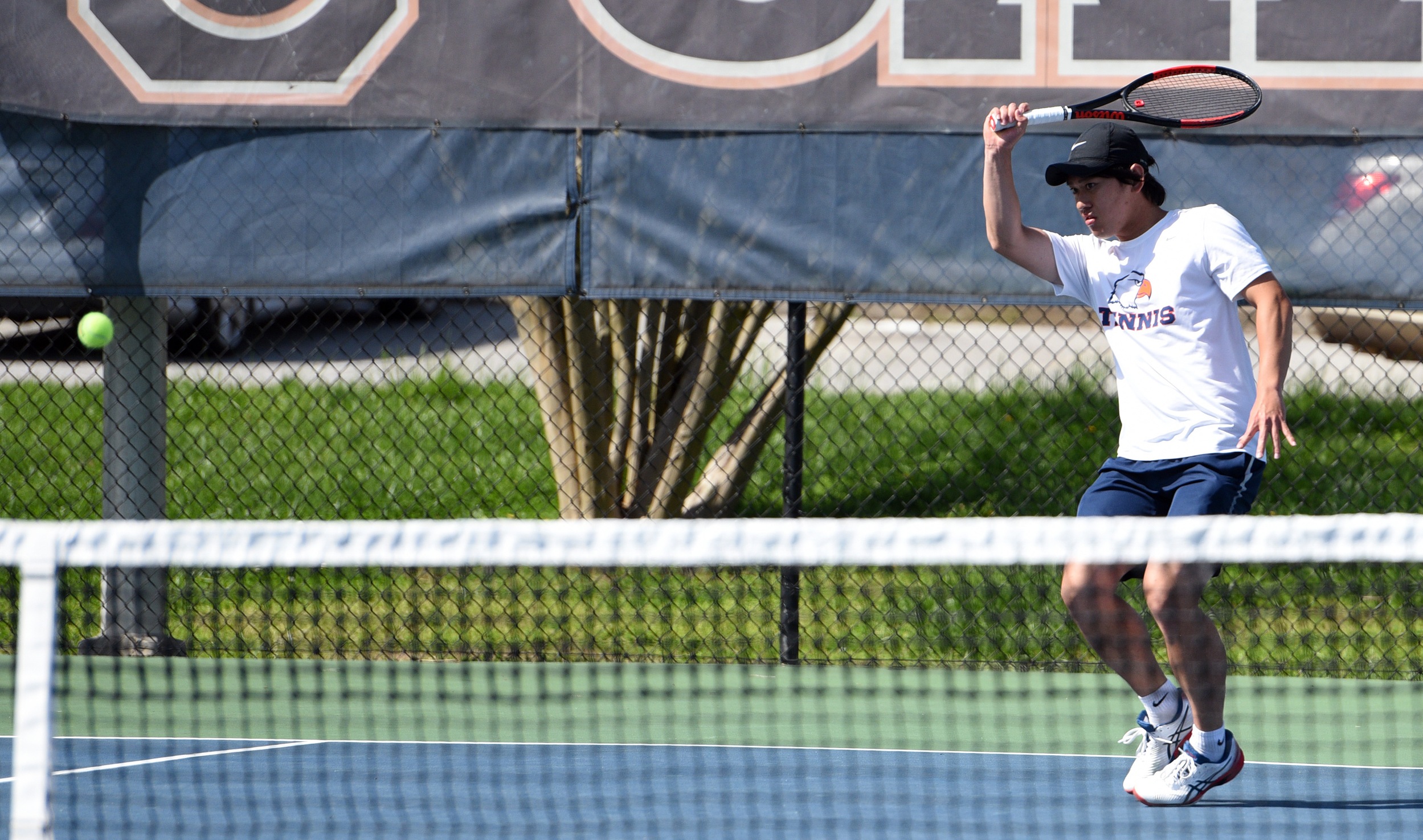 Eagles host Cavs to wrap up three-match homestand