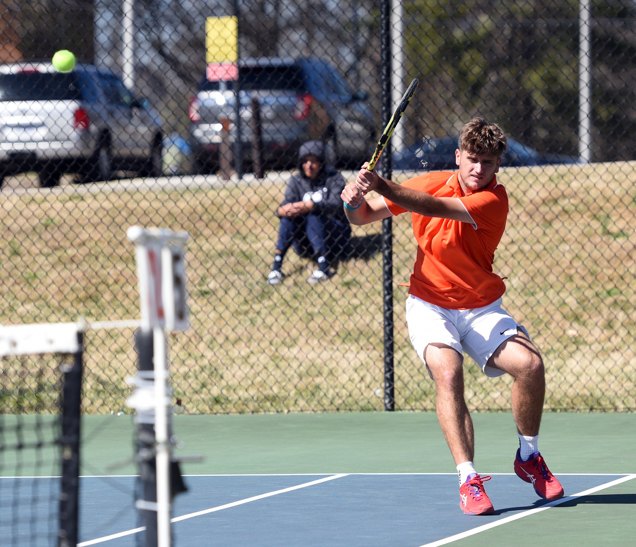 No. 48 Eagles Make Quick Work of Wasps