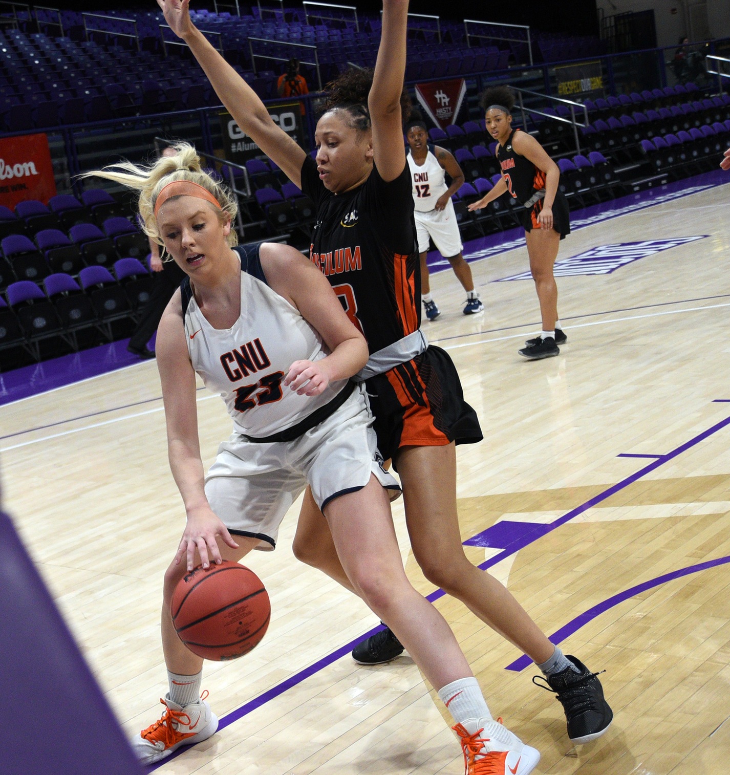 C-N falters in second half to scorching Pioneers