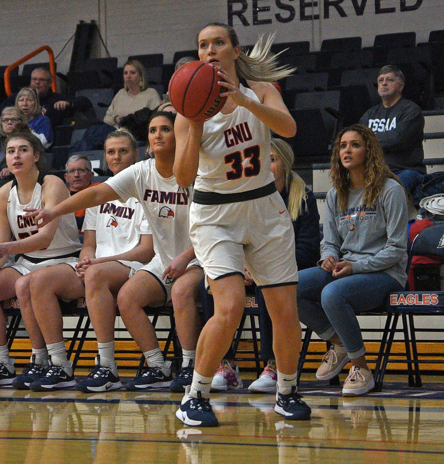 Bunch, Wykle, fast start pace C-N&rsquo;s road win over LMU