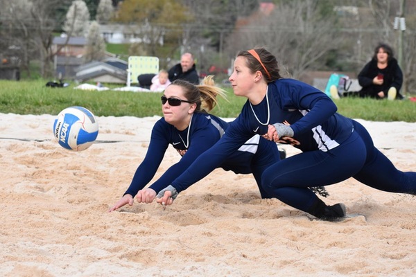 Eagles stumble in meeting with Huntingdon