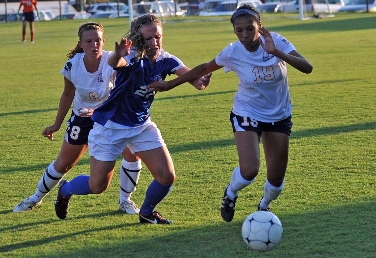 Eagles Drop SAC Opener to Newberry 5-1