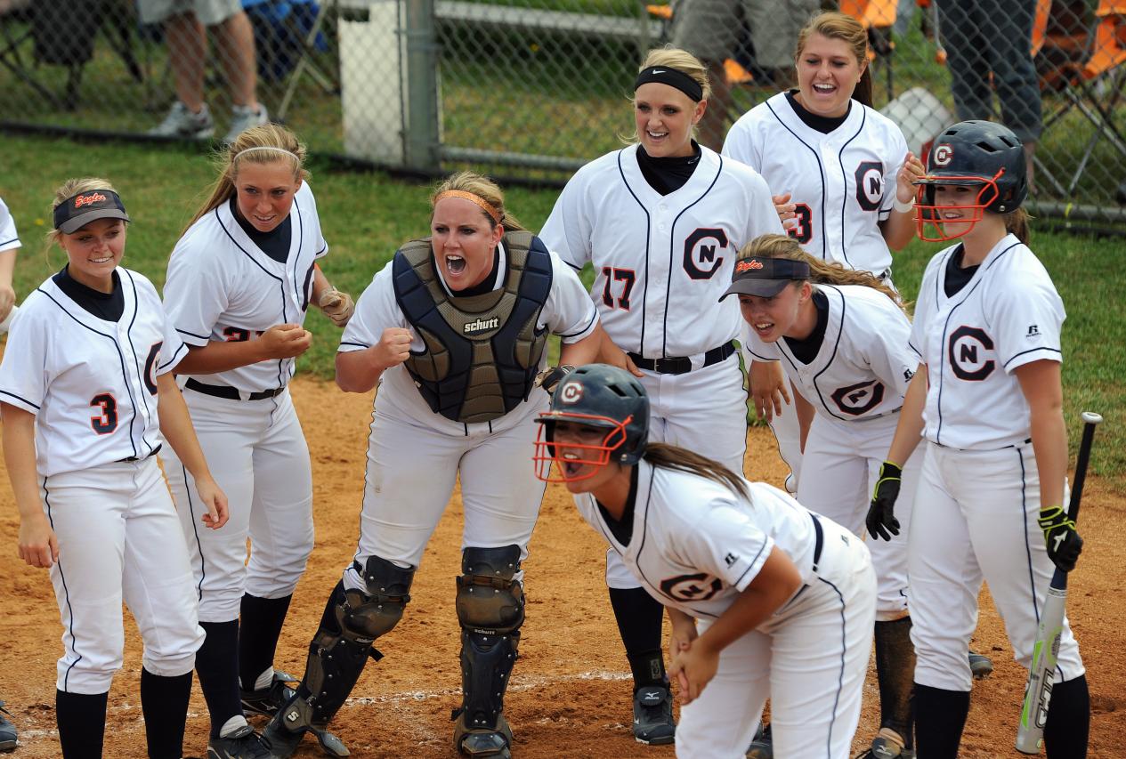 Softball opens 2013 campaign with road double header versus Belmont Abbey