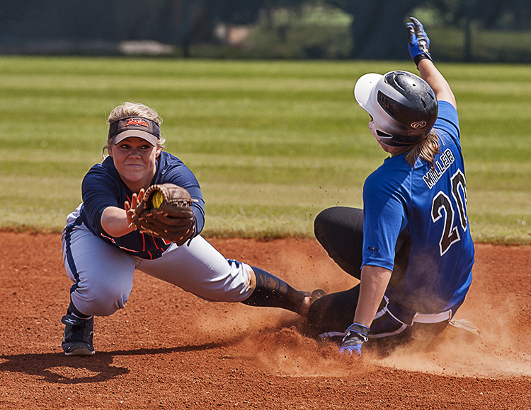 Hefner earns Southeast Region Player of the Year honors, three others join her on all-region squads