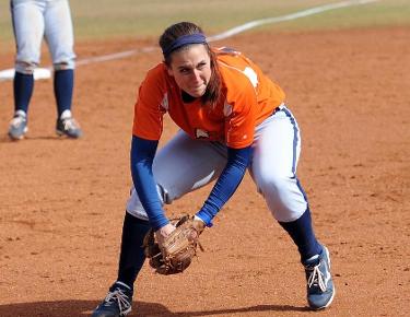 Eagles pound Panthers with 30 hits in doubleheader sweep