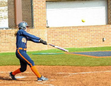 Siebert matches school record as Eagles split with Lions