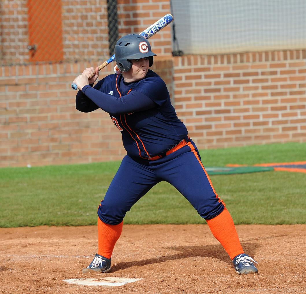 Dean, Boles homer, Eagles split at Lenoir-Rhyne/Catawba Classic