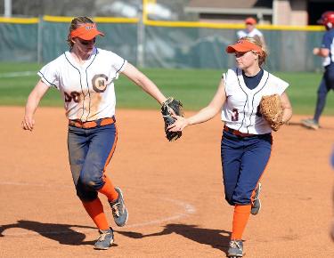 Eagles, No. 21 Trojans tangle for first place in SAC
