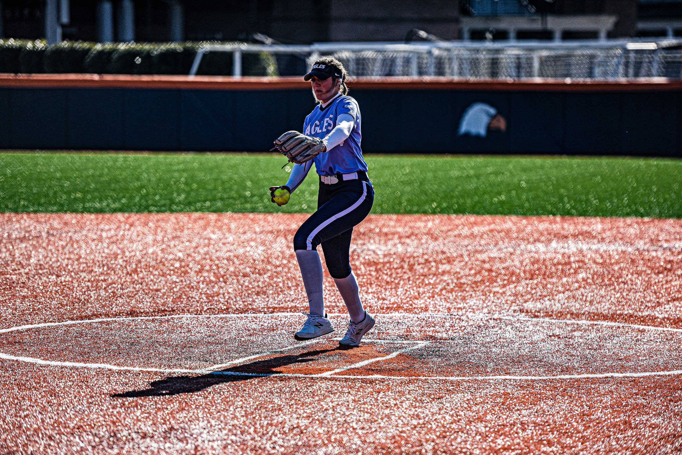 Complete games lead to domination of Tornado, Yellowjackets