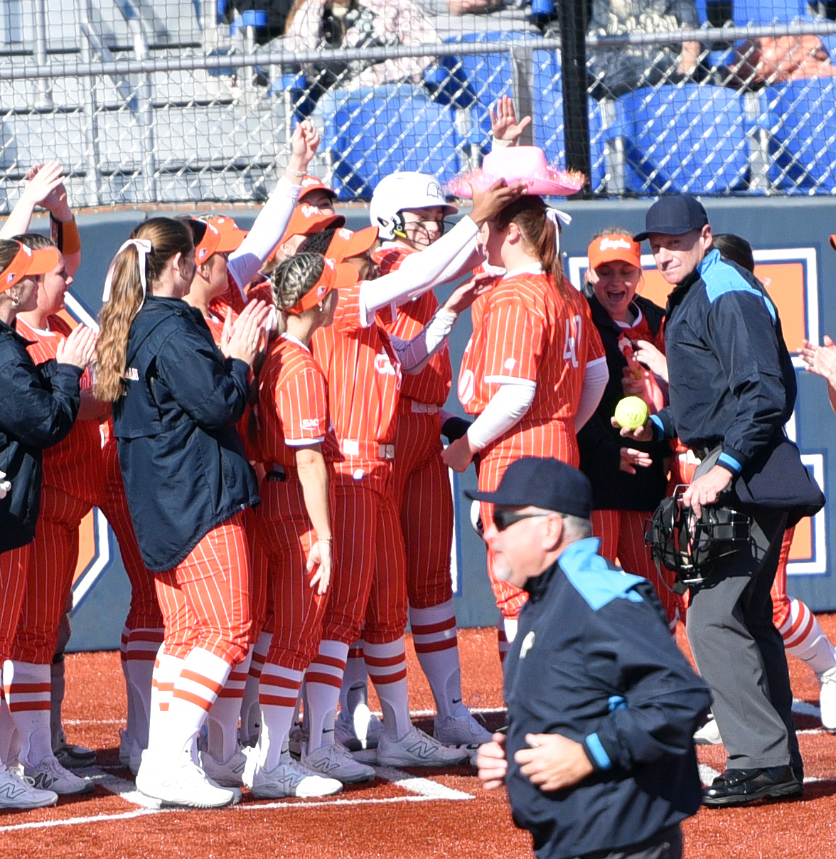 C-N Throws a Home Run Party in Rome, Mashing Its Way to a DH Sweep of Shorter