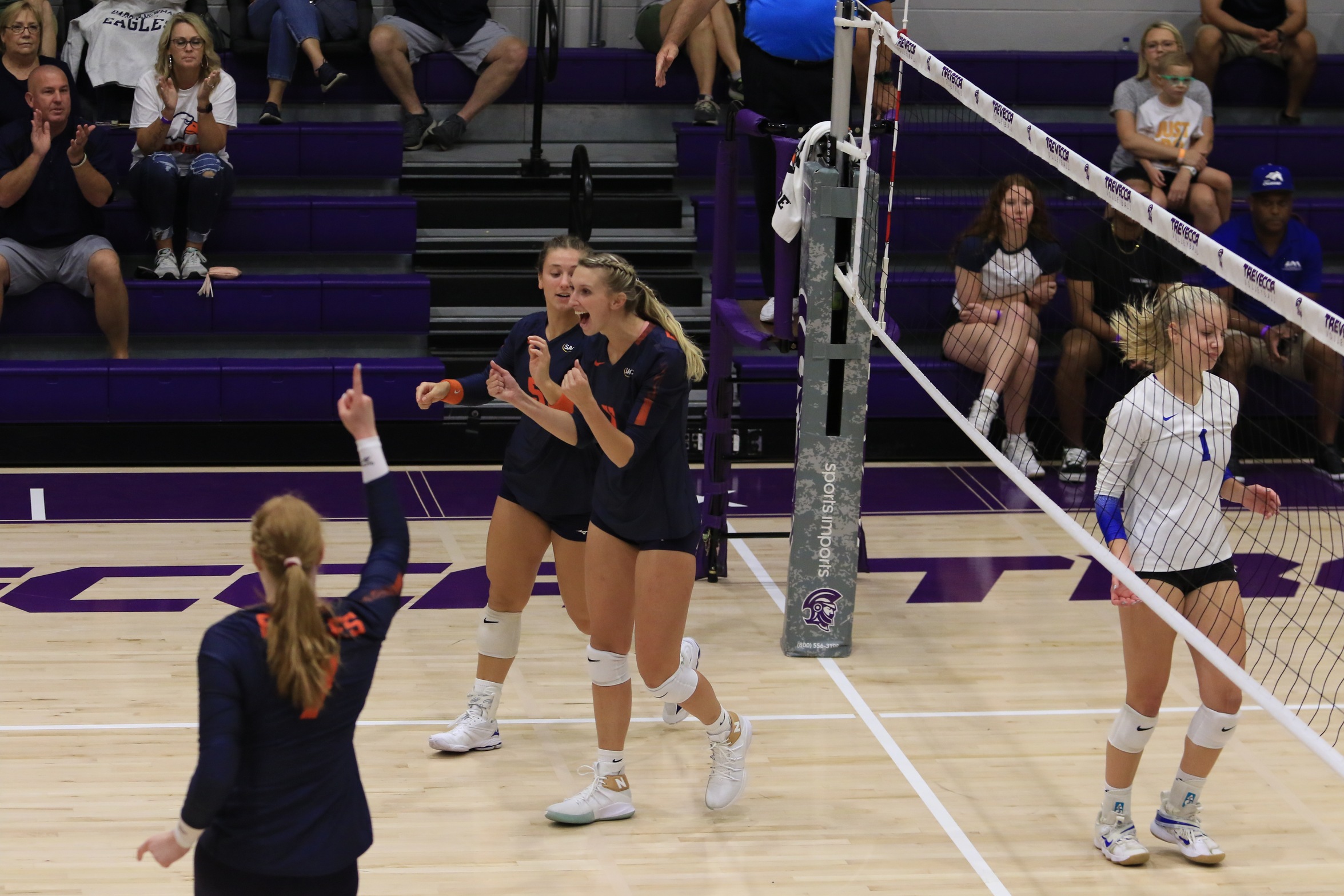 Wheeler's hammer anchors C-N's season-opening win