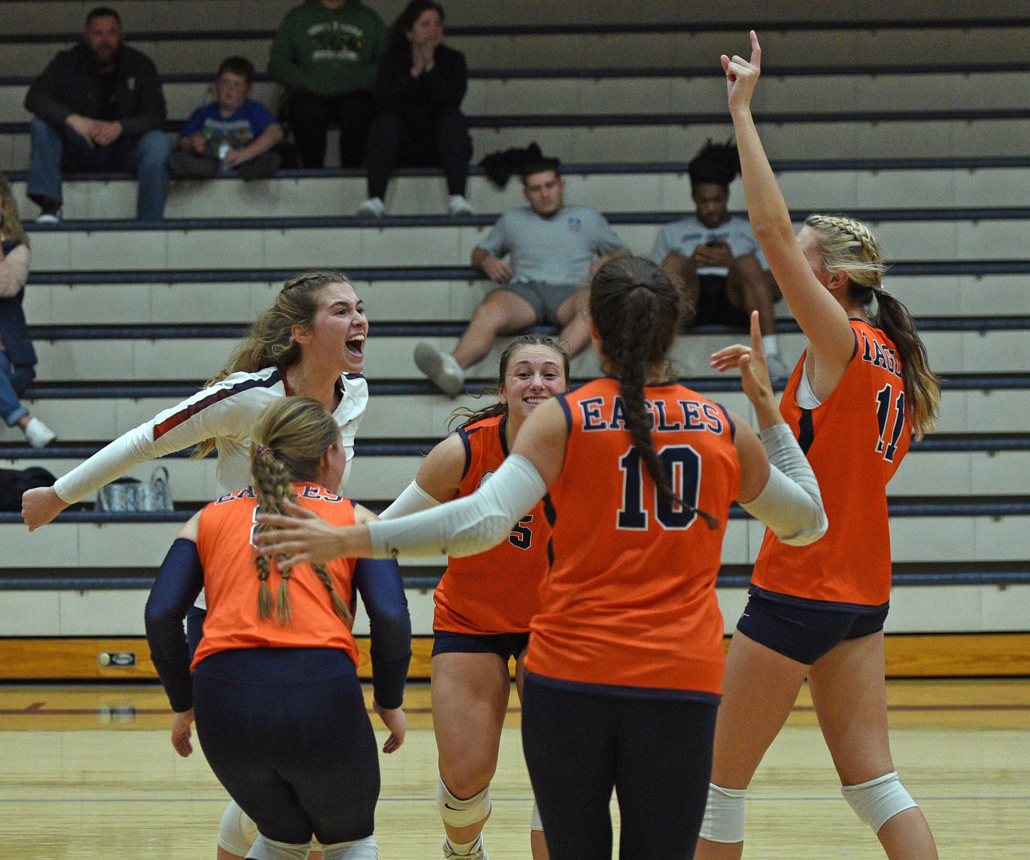 Back and forth duel with LMU ends in Eagle's favor